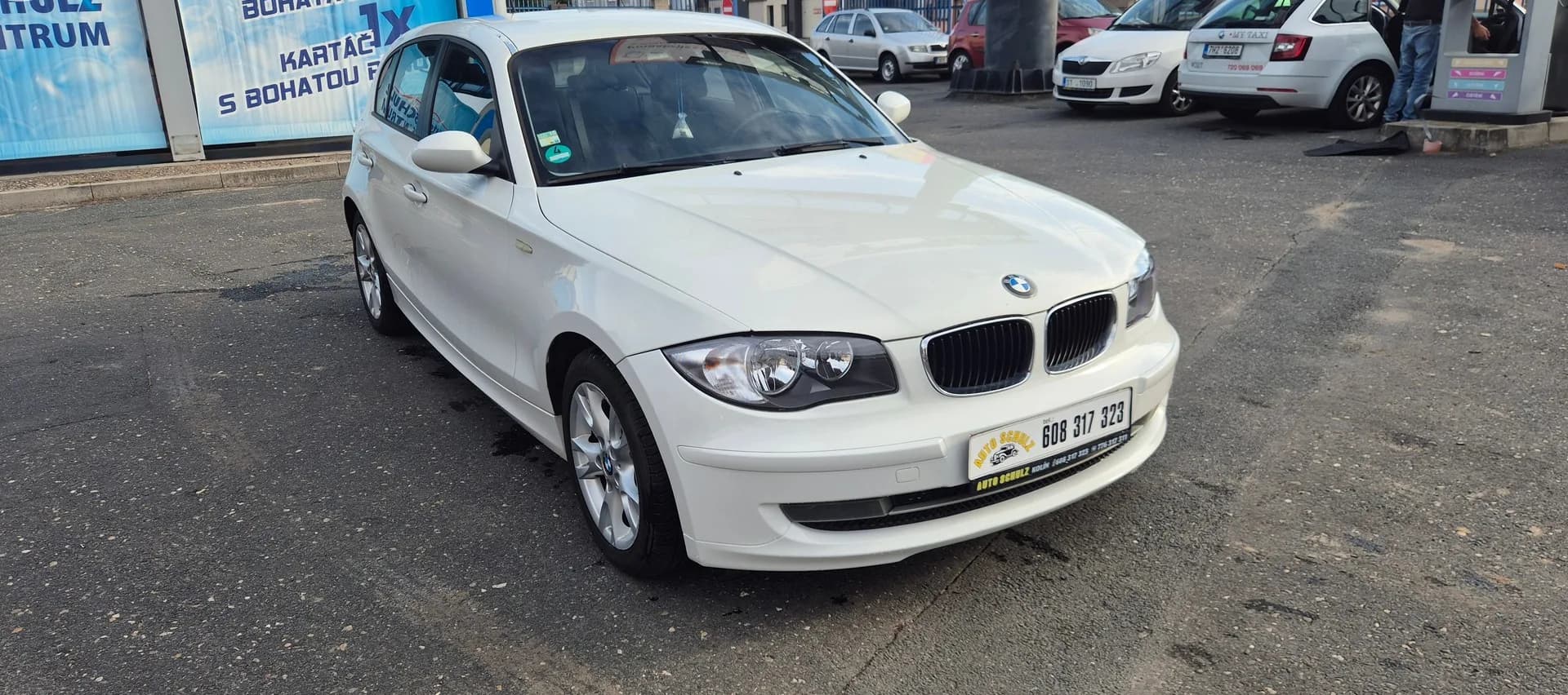 BMW Řada 1, bílá